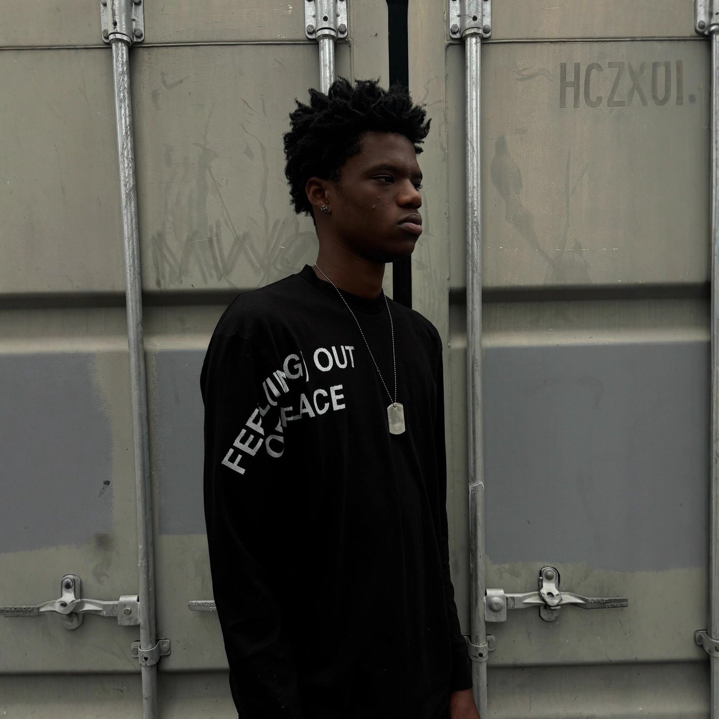 Feeling Out Of Place - Longsleeve