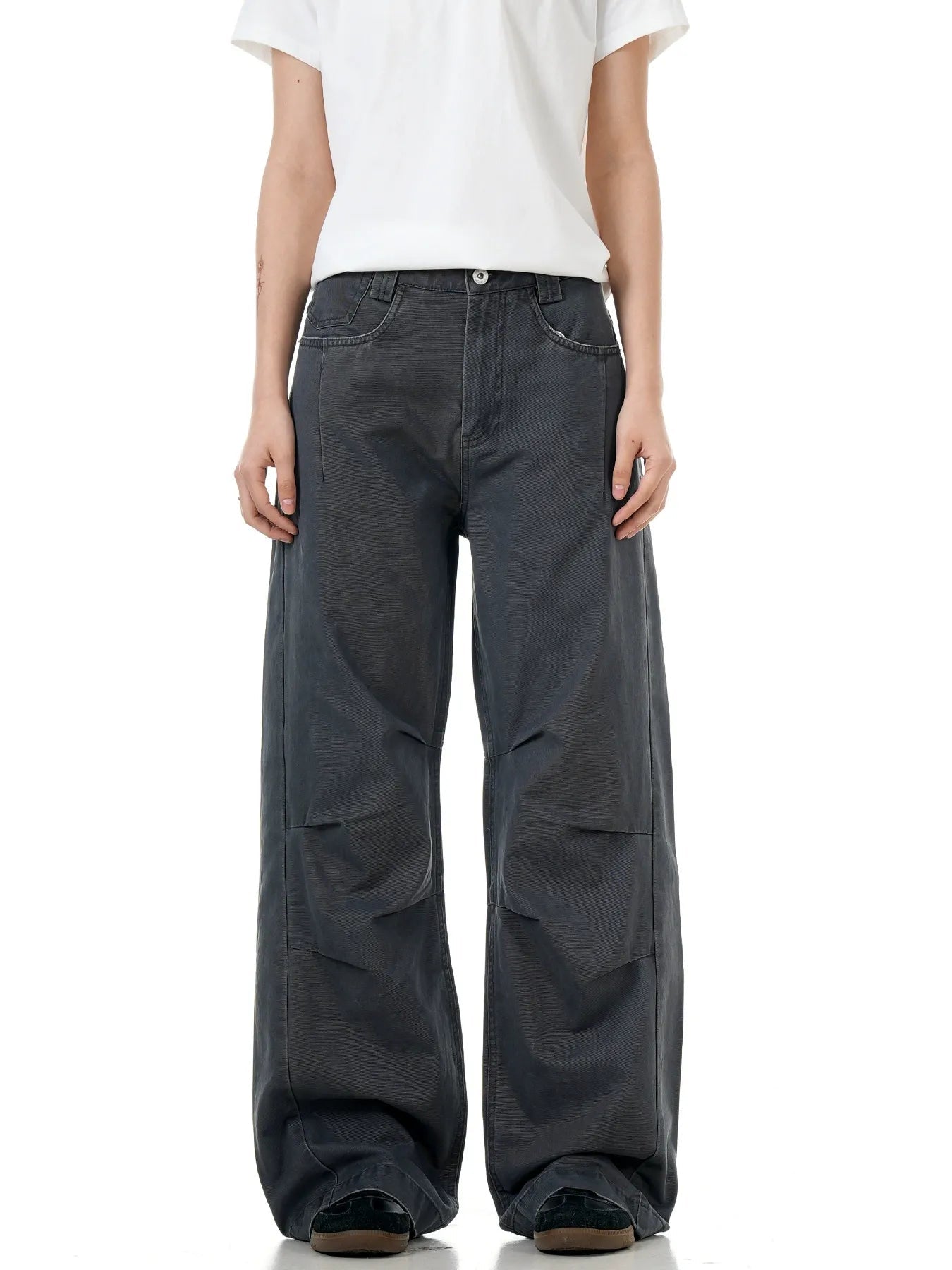 LUME - Straight Leg Jeans