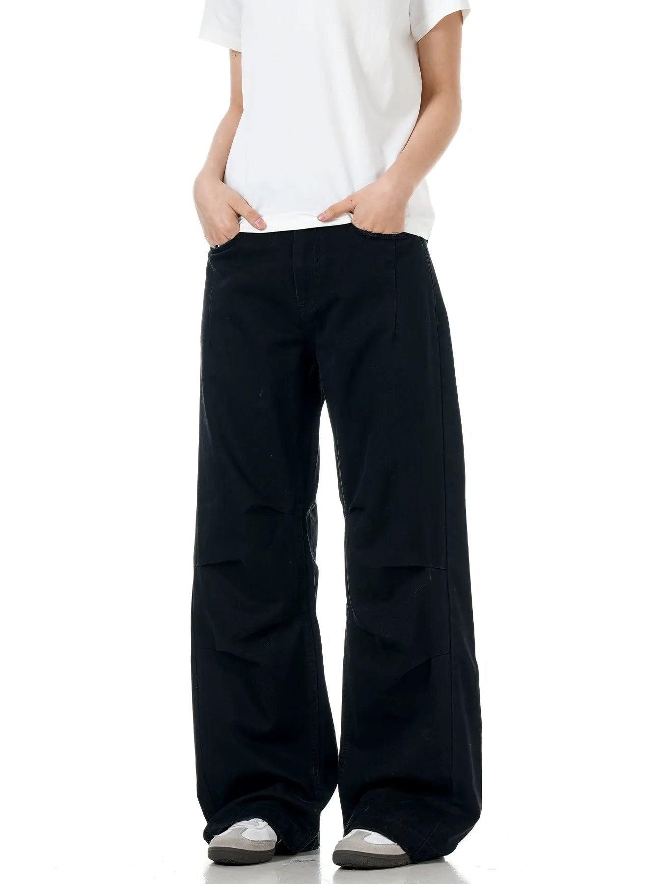 LUME - Straight Leg Jeans