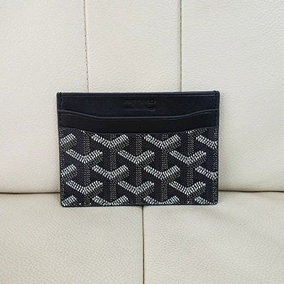 Dimention Card Holder