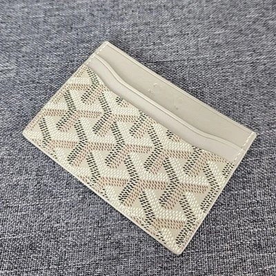 Dimention Card Holder