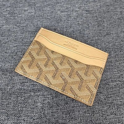 Dimention Card Holder