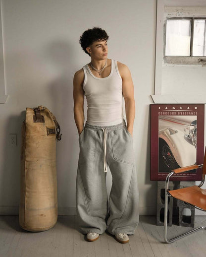 Abstract - Clean Baggy Jogger