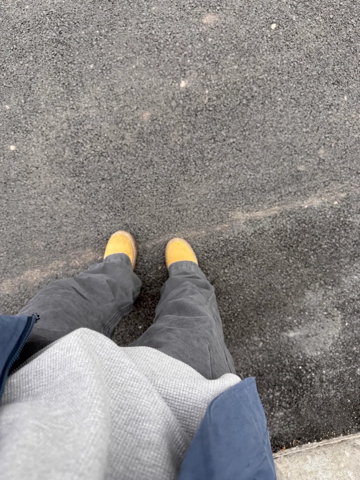 LUME - Straight Leg Jeans